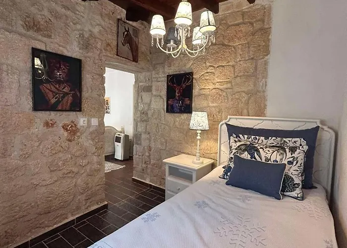 Stone Villa Siviri