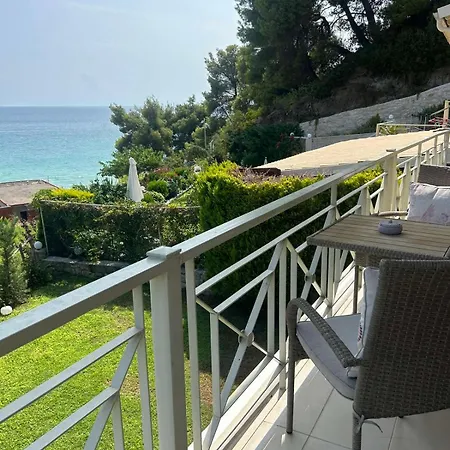 Villa Stone