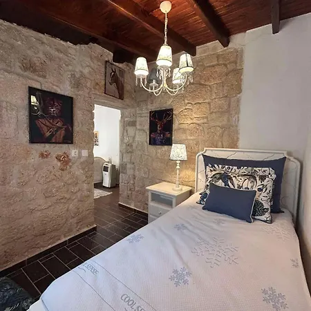 Stone Villa Siviri